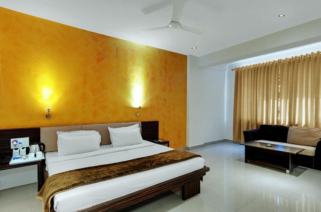 Hotel Balaji Central Ratlām Camera foto