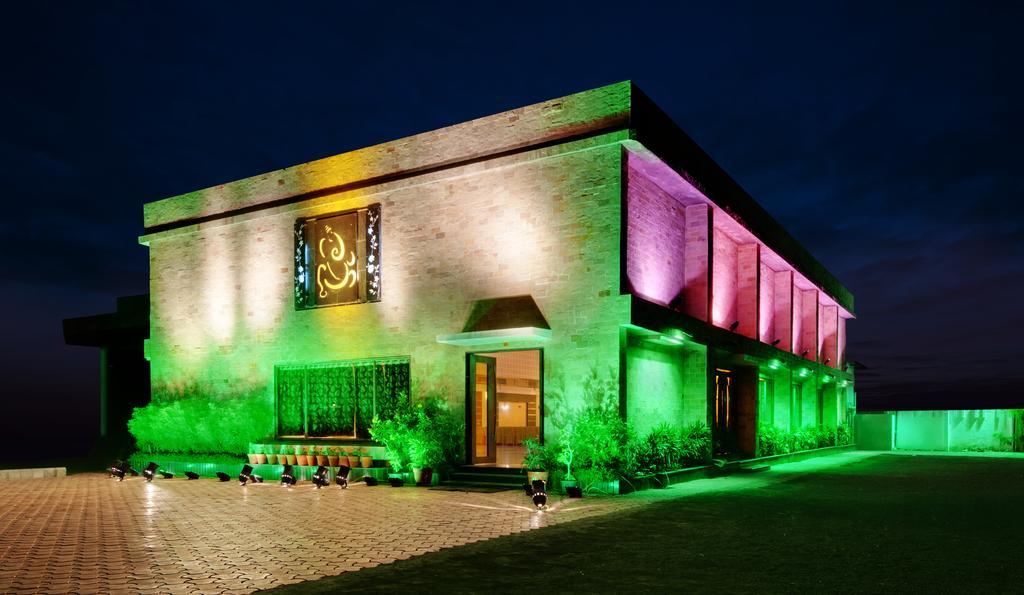 Hotel Balaji Central Ratlām Esterno foto